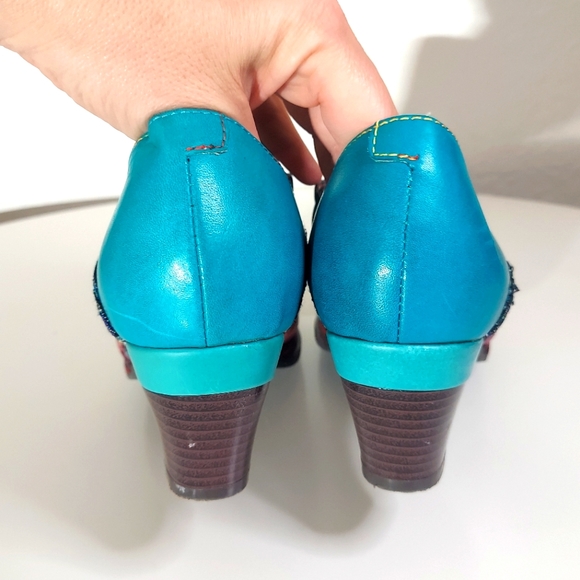 Socofly Maroon & Turquoise Leather Round Toe Heeled Shoes - Picture 10 of 15